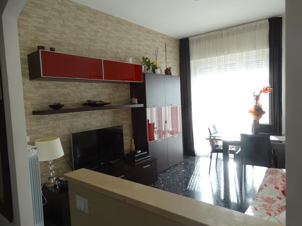 A Casa Di Simone A Viareggio Lägenhet Exteriör bild