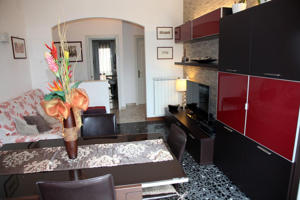 A Casa Di Simone A Viareggio Lägenhet Exteriör bild